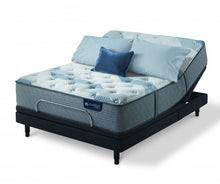 Load image into Gallery viewer, Queen Serta iComfort Hybrid Blue Fusion 100 Firm Mattress